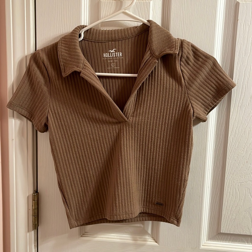 Hollister, size S, light brown